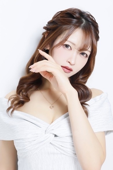 蓮見 綾